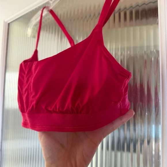 BNWT Lululemon Wunder Train Strappy Racer Bra
Light Support, A/B Cup - Picture 5 of 7
